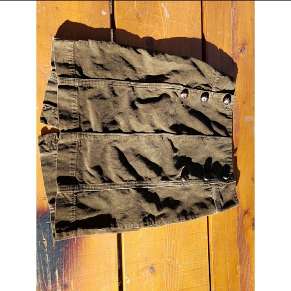 Free People Dresses & Skirts - SALE🌵"FREE PEOPLE " CORDUROY DEEP BROWN SKIRT